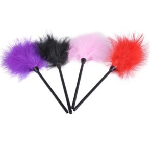 PLUMAS COSQUILLOSAS