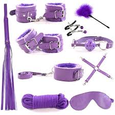 KIT FETISH 10 PIEZAS TIPO CUERO iv